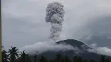 Gunung Ibu Erupsi Minggu Dini Hari, Warga Halmahera Barat Diminta Waspada