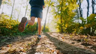 Olahraga Saat Perut Kosong, Efektif Bikin Kurus atau Malah Berbahaya?