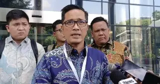 Tim Kuasa Hukum Febri Adriansyah Siapkan Dua Praperadilan, Bongkar 9 Dugaan Kejanggalan Penanganan Kasus