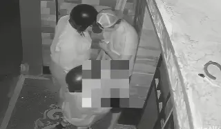 Viral, CCTV Rekam Aksi Asusila Bule dan Dua Wanita di Depan Rumah Warga Canggu