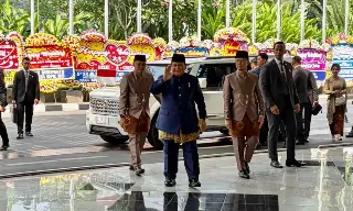 Prabowo Hadiri Pernikahan Kasespri Rizky Irmansyah, Datang Bersama Didit Hediprasetyo