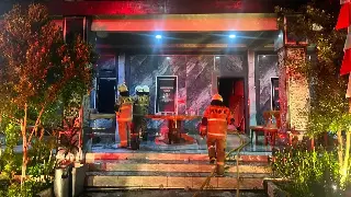 Posko GRIB Jaya di Kedoya Terbakar