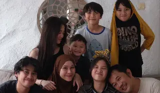 Anak Zaskia Adya Mecca Sekolah Online Lagi, Justru Ingatkan Dia pada Anak-Anak di Flores yang Rindu Bangku Sekolah