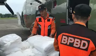 BNPB Modifikasi Cuaca untuk Bersihkan Abu Vulkanik Anak Krakatau