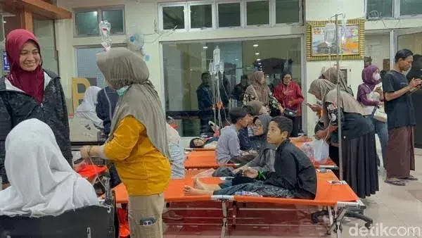397 Santri Pondok Pesantren di Sidoarjo Dirawat Diduga Keracunan MBG, Telur Orek Disebut Berbau dan Pahit