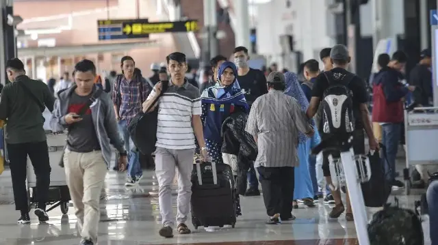 Erupsi Gunung Anak Krakatau Berdampak ke Ruang Udara, 4 Bandara Ditutup Sementara
