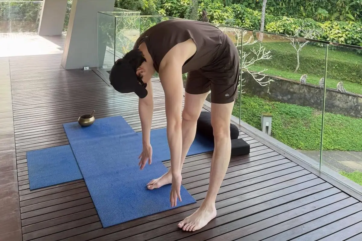 Lee Jong Suk liburan Bali