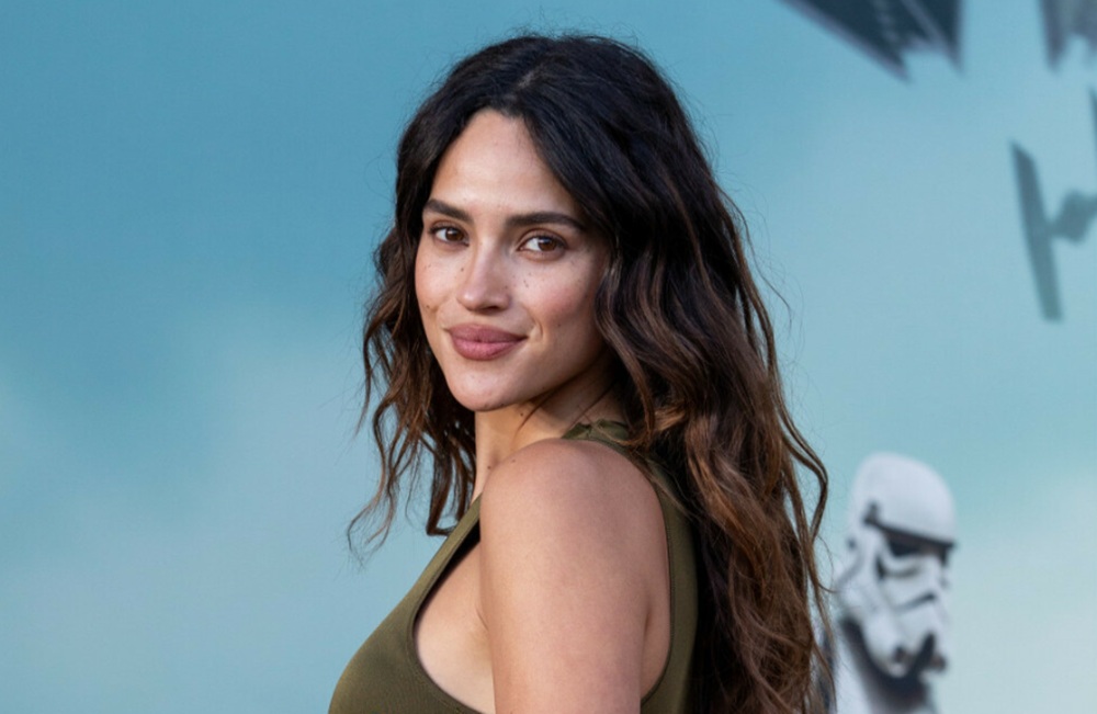 Adria Arjona