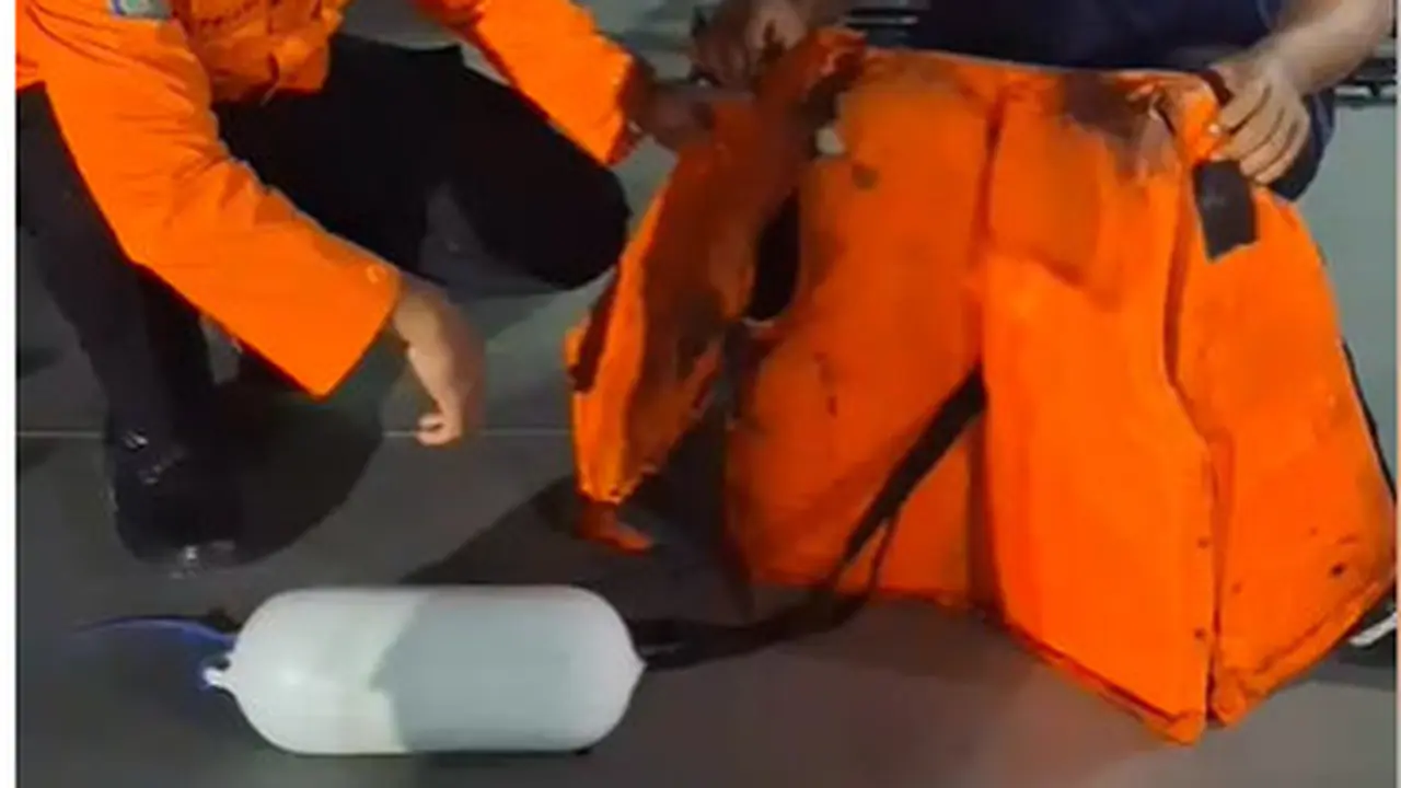 pelampung dan buoy Selat Sunda