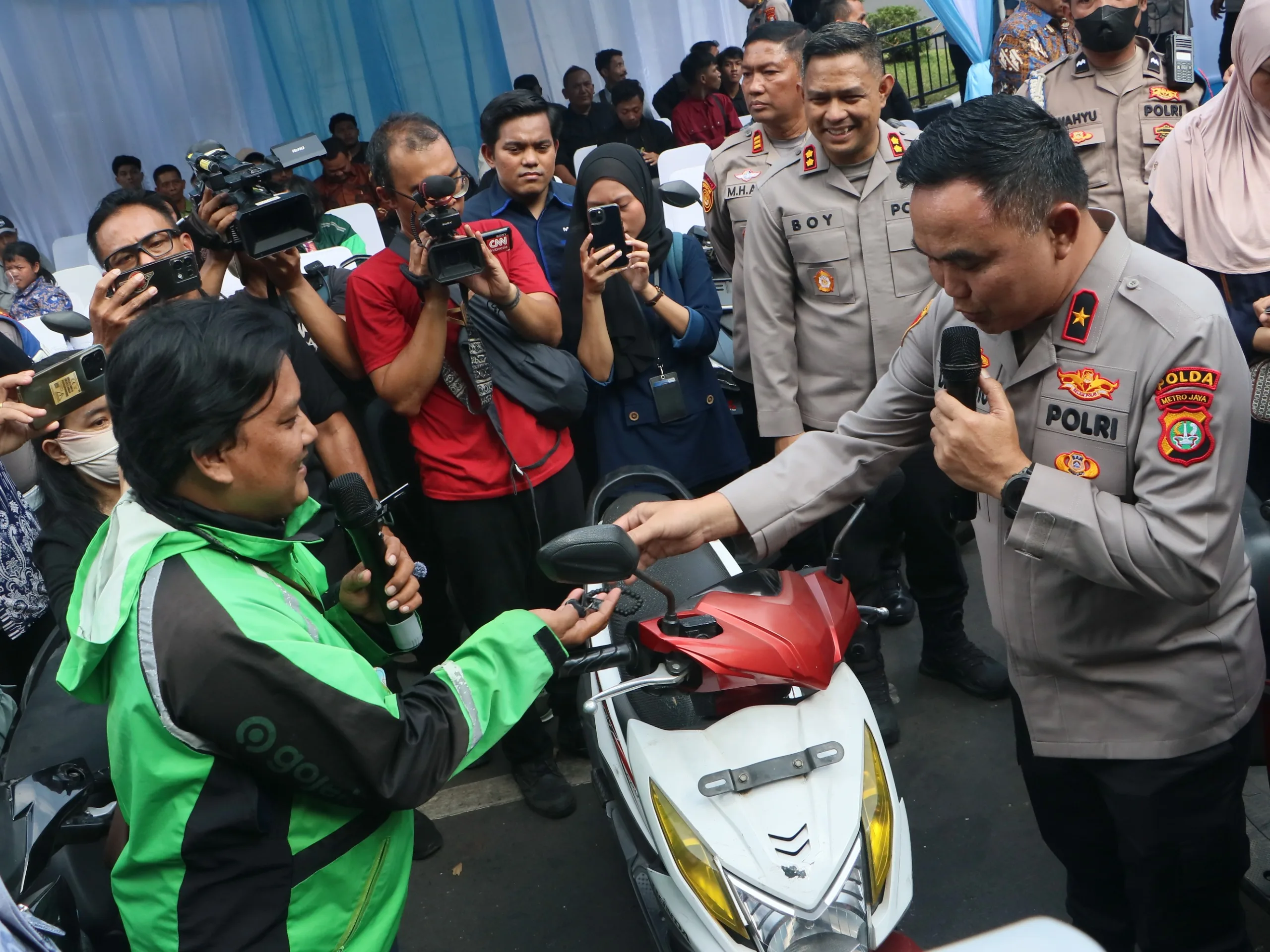 Polda Metro Jaya Kembalikan 67 Kendaraan Curian kepada Pemilik, Hasil Operasi Berantas Jaya 2026