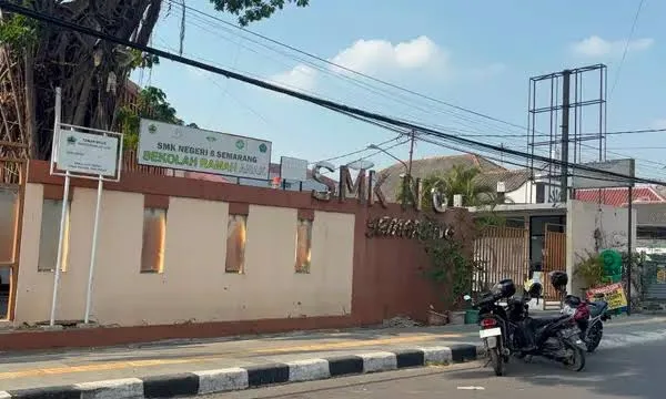 690 Siswa SMKN 6 Semarang Alami Mual hingga Diare Usai Santap MBG, Sampel Makanan Diuji Lab