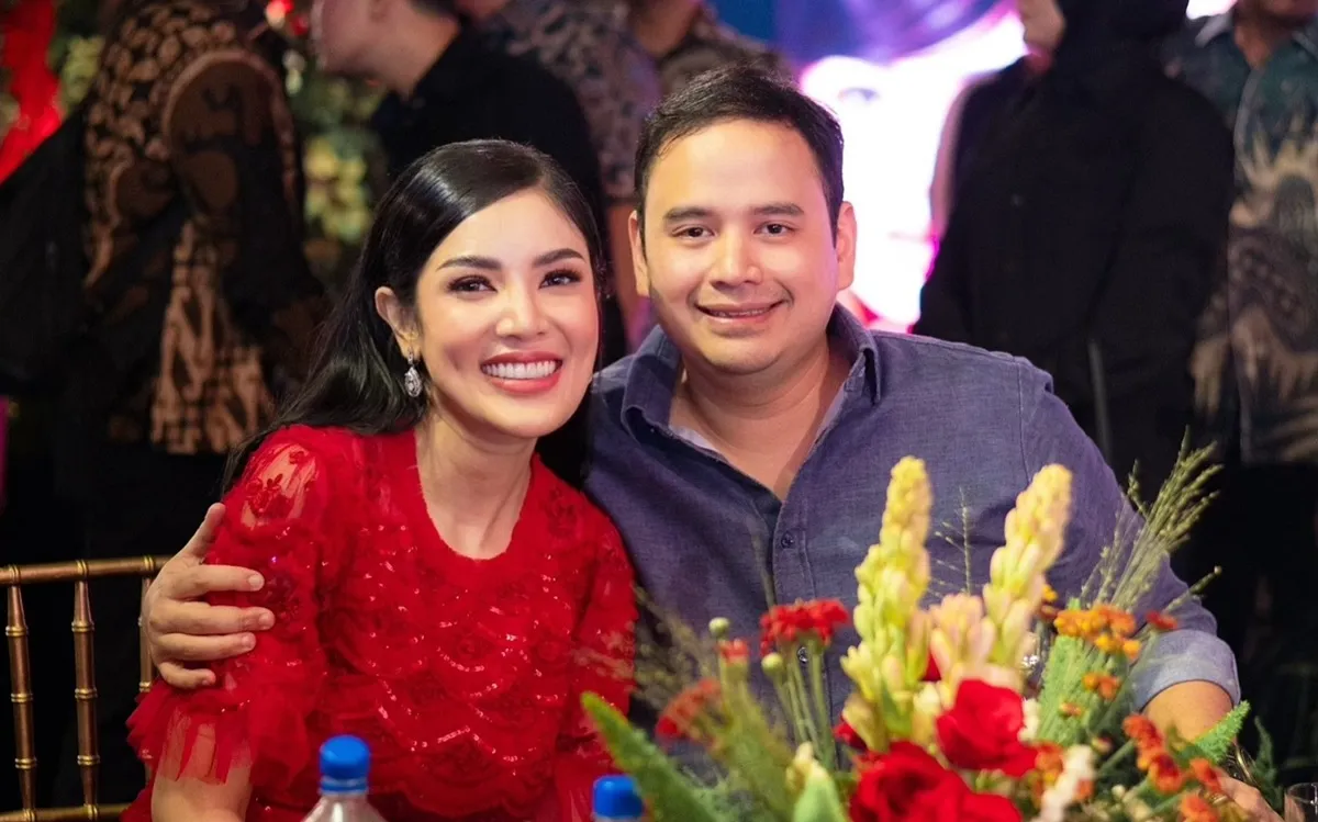 Nindy Ayunda Sebut Dito Mahendra “Suami”, Benarkah Diam-Diam Sudah Menikah?