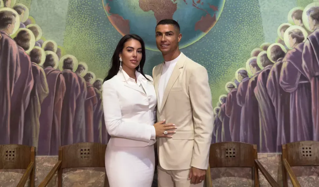 Ronaldo Punya Segalanya, Tapi Ia Memilih Menikah di Ruang Tempat Ia Sarapan Setiap Hari