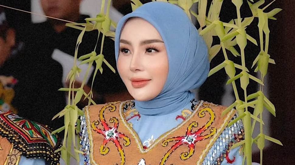 Ucapan Ultah Istri Gubernur Kalteng Viral, Netizen Singgung Karhutla: “Urus Dulu Itu Kebakaran”