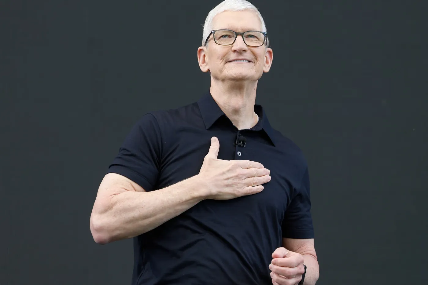 Setelah 15 Tahun, Tim Cook Resmi Turun dari Kursi CEO Apple, Ini Isi Suratnya untuk Karyawan