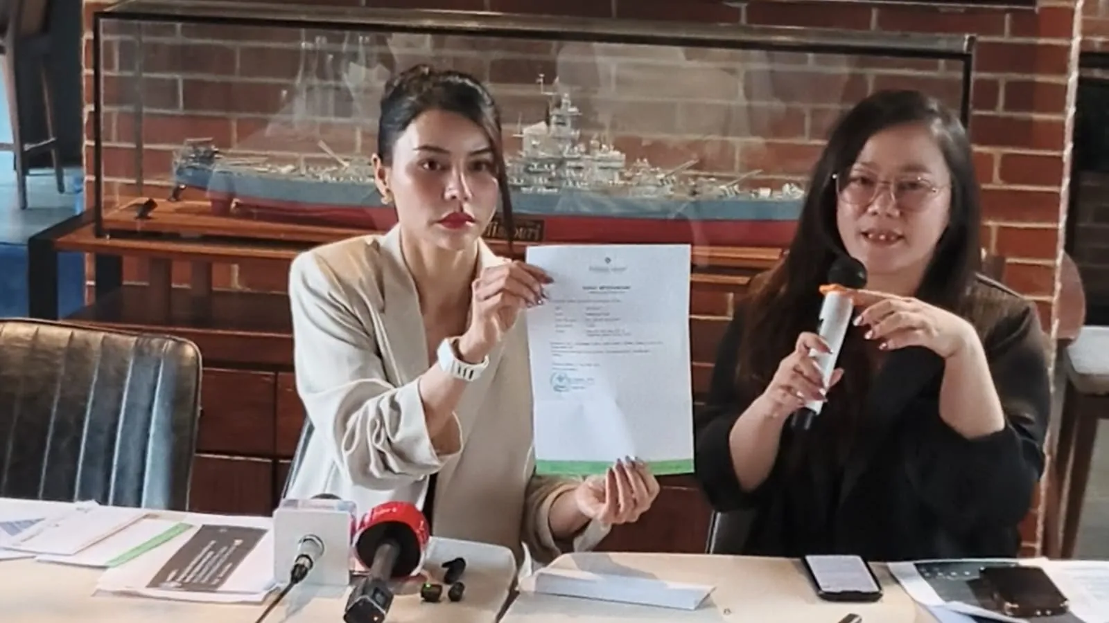 Kronologi DJ Katty Butterfly Batal Tampil di Bandung, Manajemen Ungkap Kondisi Kesehatannya Drop