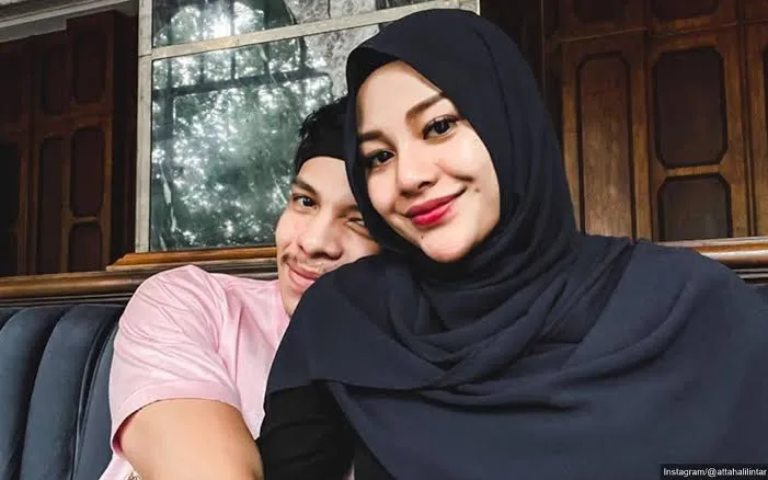 Foto Atta Halilintar dengan Wanita Viral, Aurel Hermansyah Tulis Pesan Menyentuh: “Badainya Lagi Kenceng Sayang”