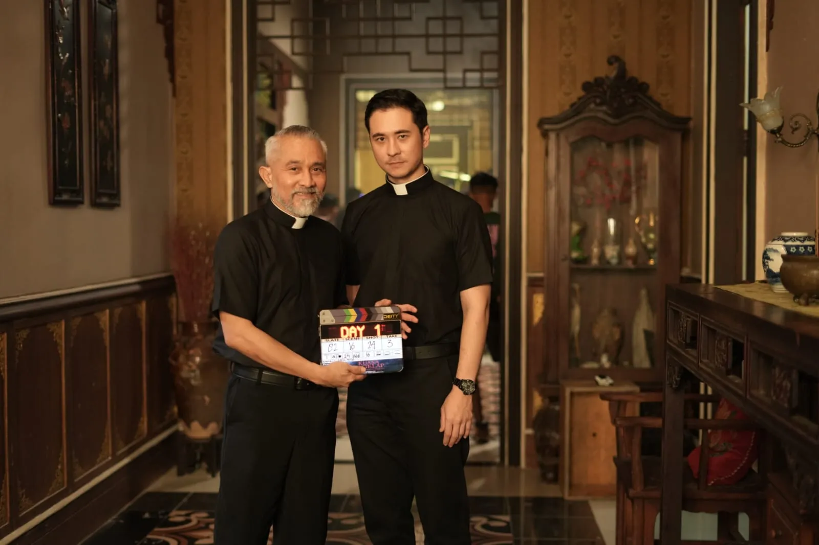 Trailer "Kuasa Gelap: Perjanjian Darah" Resmi Rilis, Rephaim si Iblis Kuno Bikin Merinding!