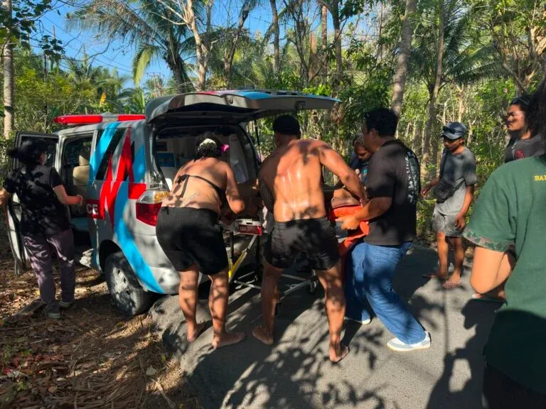 Wisatawan Inggris Tewas usai Jelajah Nusa Penida, Tenggelam di Crystal Bay