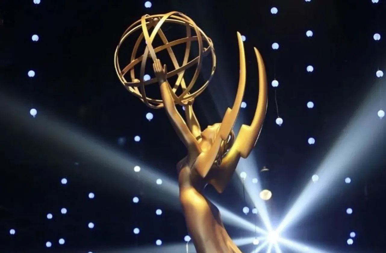 Emmy Awards 2026 Resmi Digelar, "Widow's Bay" Cetak Rekor Baru, Matthew Rhys Bikin Sejarah!
